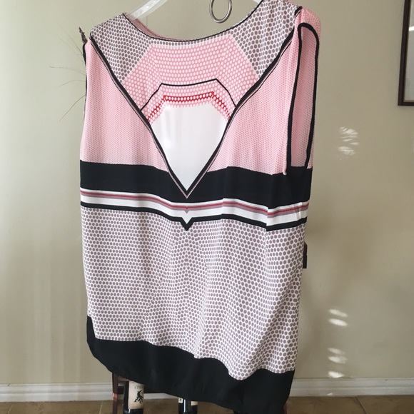 Multi colored sleeveless blouse
