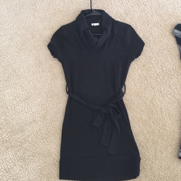 Long black blouse