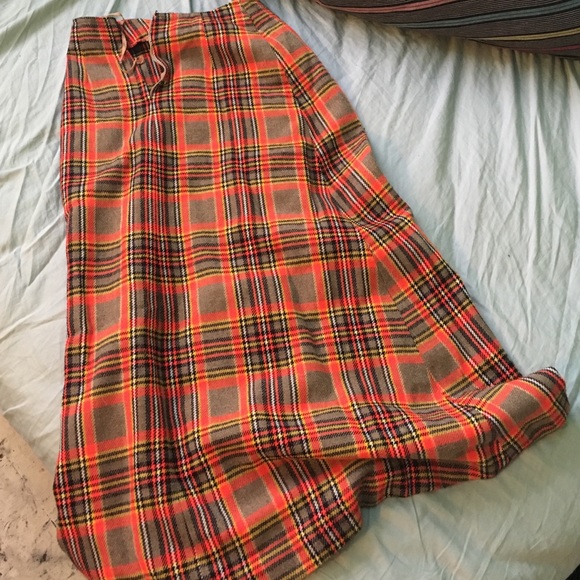 Vintage 50s plaid skirt - Picture 3 of 4