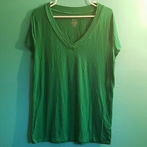 Green comfy t-shirt