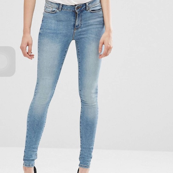 FINAL SALE Vero Moda Skinny Jeans