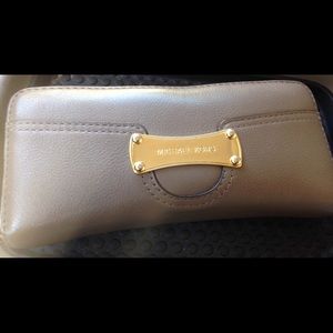 Michael Kors Taupe Saratoga Wallet