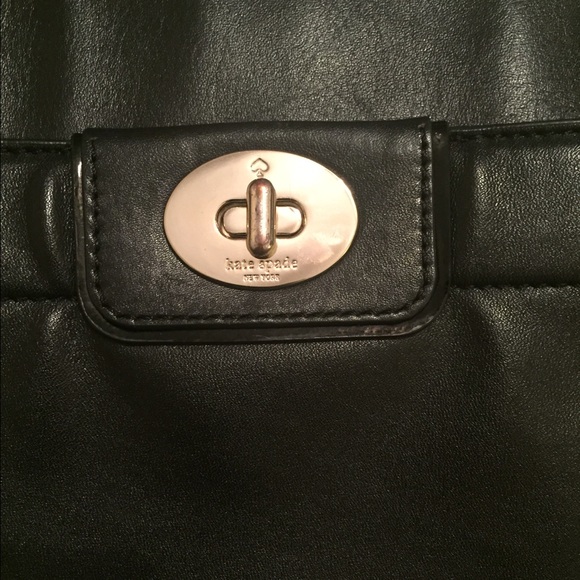 Kate Spade Tote. - Picture 4 of 4