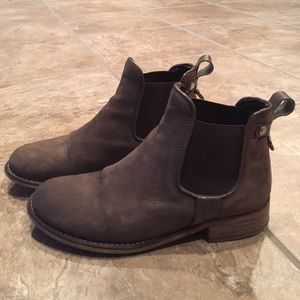 Steve Madden Boots