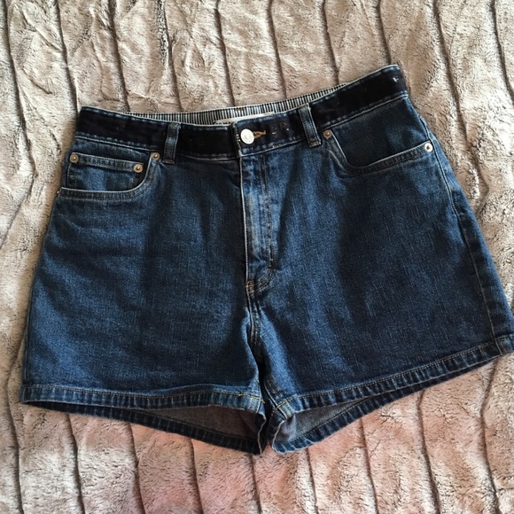 Vintage Tommy Hilfiger high waisted jean shorts