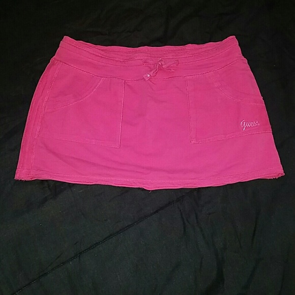 Guess skirt