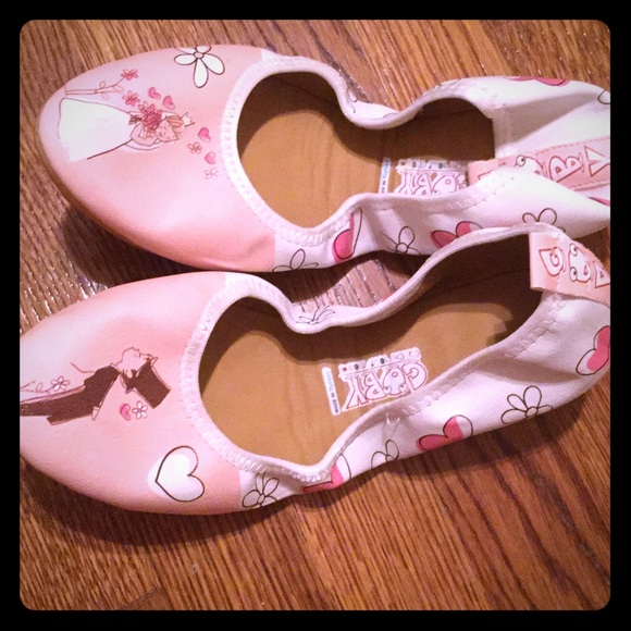 Women's Goby Bride & Groom Ballet Flats