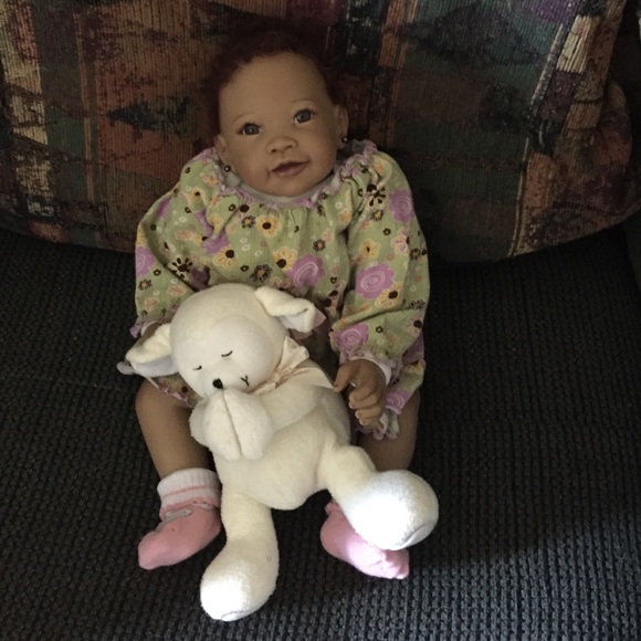 Meet your Posher, L W God Loves You 😘 Make Offers - Picture 3 of 3