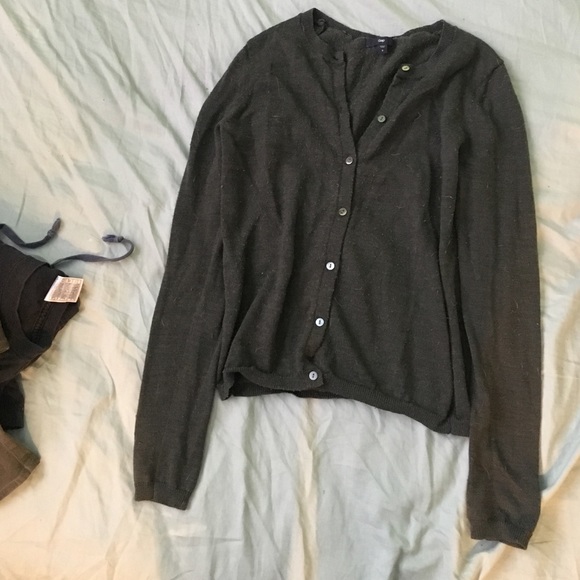 Button up cardigan sweater - Picture 1 of 4