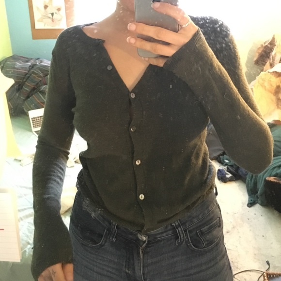 Button up cardigan sweater - Picture 4 of 4