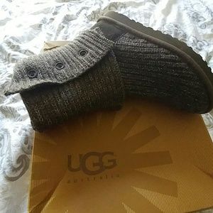 Gray uggs
