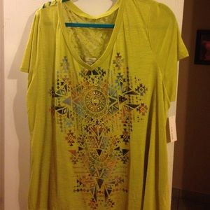Tru self brand yellow green shirt with lace detail