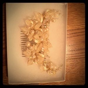 Champagne and ivory floral bridal hairpiece