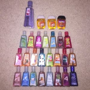 27 handsandizers & 4 holders