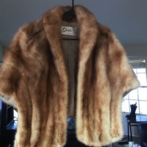 100% vintage Mink shrug