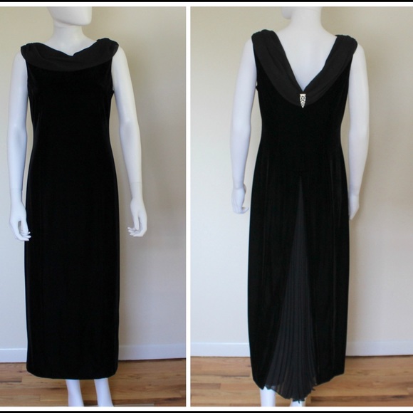 Vintage Black Velvet Art Deco Style Maxi Gown - Picture 1 of 4