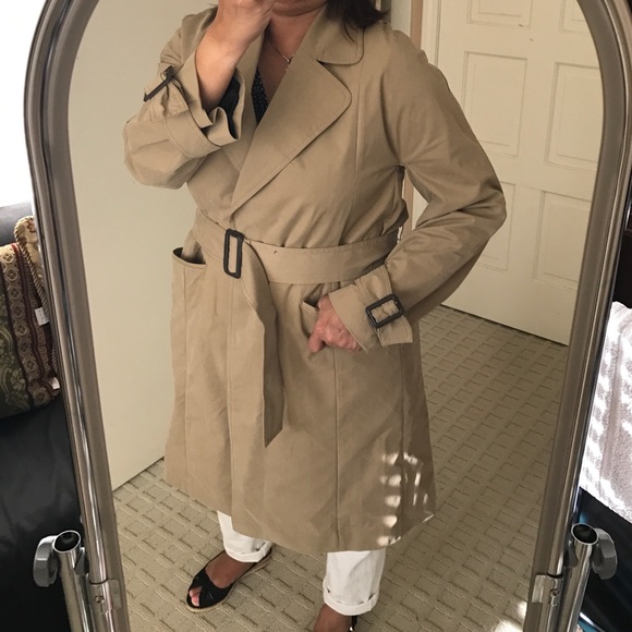 Zara Trench Coat Tan - Picture 4 of 4