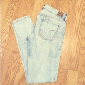 ON HOLD. American Eagle jeggings
