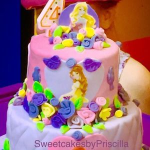 Meet your Posher, Priscilla