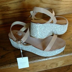 Zara Woman Platform Heel Sandals