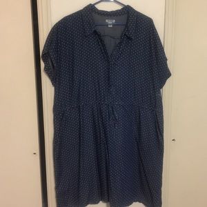 Old Navy Denim Polka Dot Pocket Dress