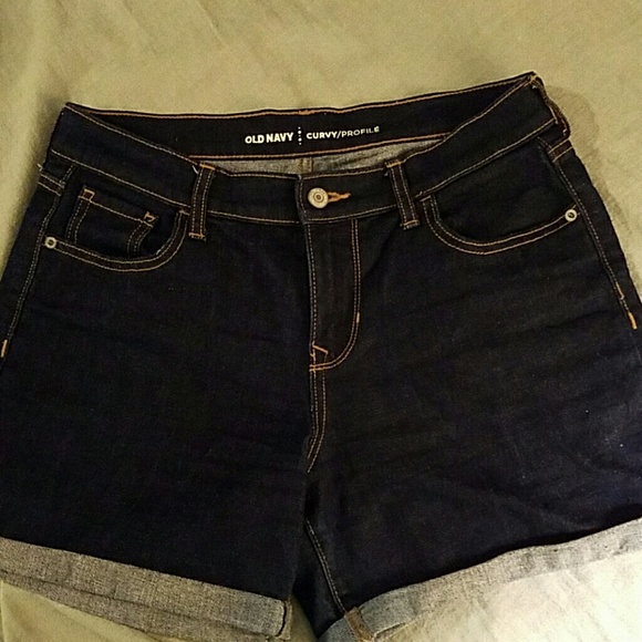 Old Navy Curvy Profile shorts size 4