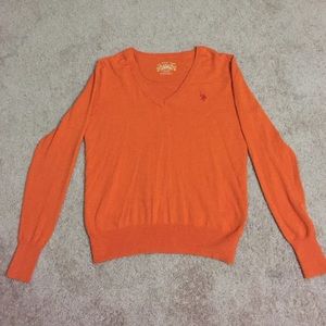 Women's sweater