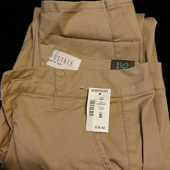 Aeropostale khaki pants