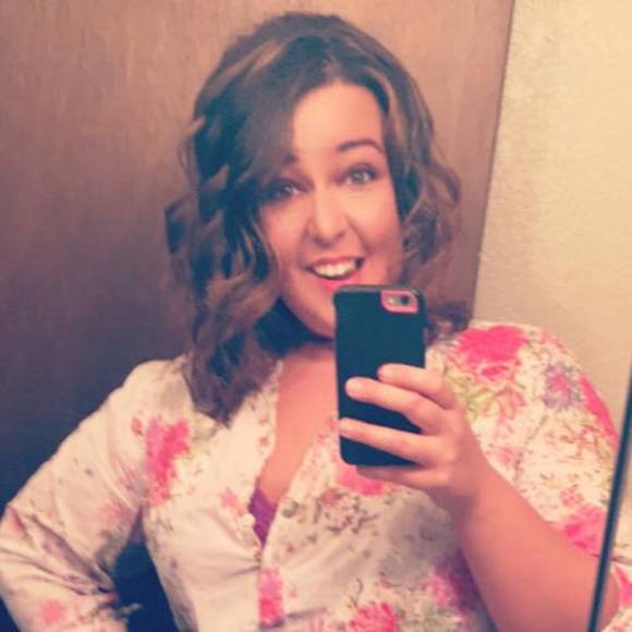 Meet your Posher, Cari