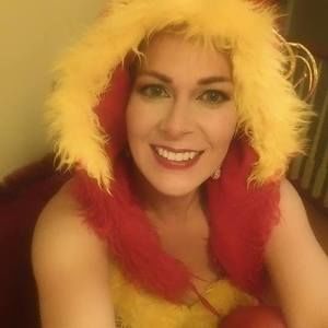 Meet your Posher, Leslie