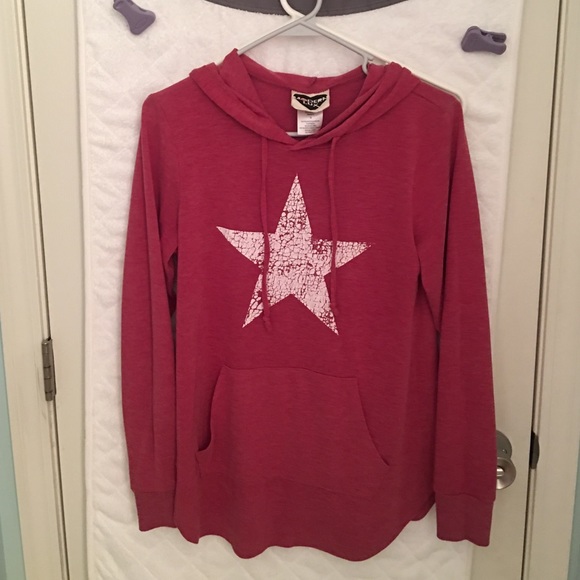 Star long sleeve hooded T shirt
