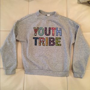 Gray Cropped Sweater