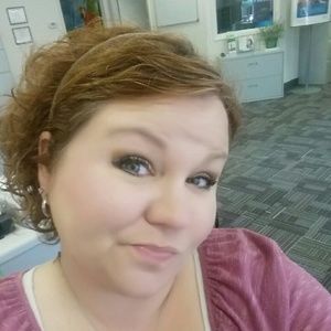 Meet your Posher, Mandy