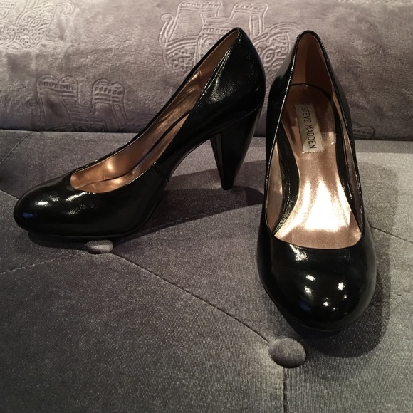 STEVE MADDEN HEELS