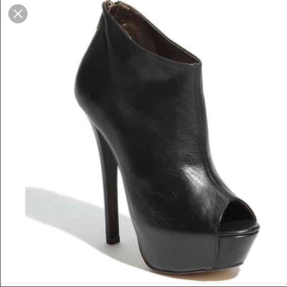 Steve Madden Ankle Peeptoe Booties 8.5