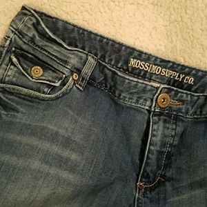 *SOLD* Mossimo Distressed Capris