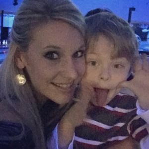 Meet your Posher, Cortnie