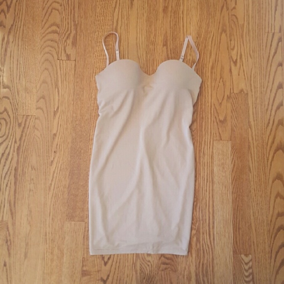 Maidenform Other - Flexees nude body body shaper / bra 36C