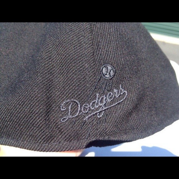 🚫🚫SOLD ON ANOTHER SITE🚫🚫Men's LA Dodgers Hat - Picture 2 of 2