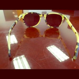 Maui Jim women's tortoise shell color sunglasses!