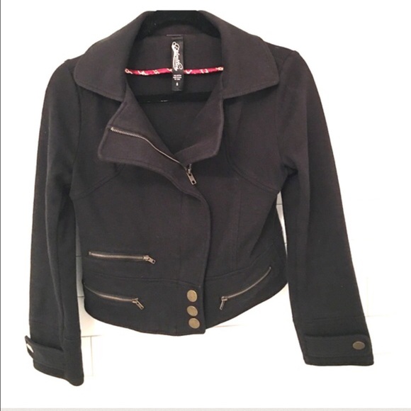 Adorable Cotton motor style black jacket! - Picture 5 of 5