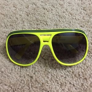 **SALE, NO OFFERS** Sunglasses