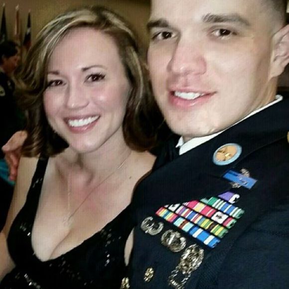 Meet your Posher, Cortney - Picture 1 of 1