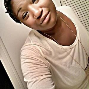 Meet your Posher, Shana