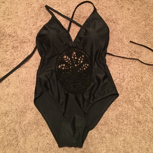 one piece swim suit