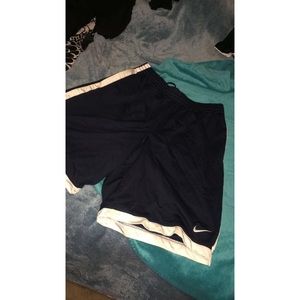 2 Pairs Men's Nike Xl Shorts