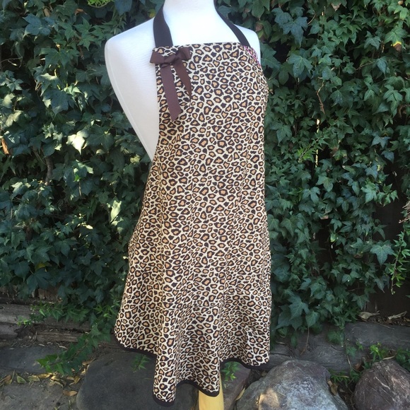 Leopard Apron