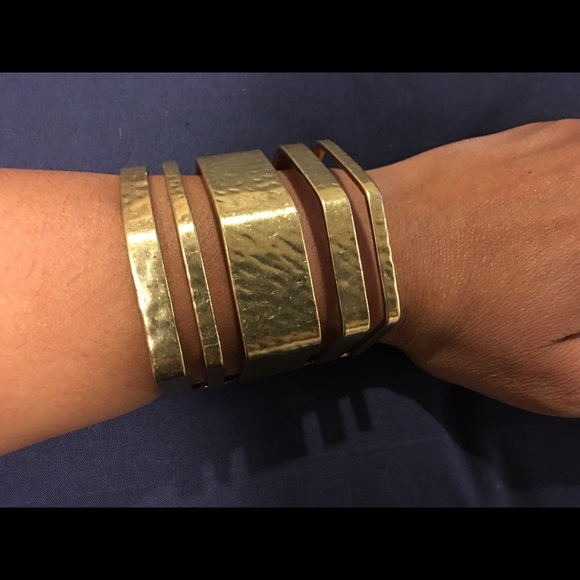 Lucky brand golden cuffs - Picture 4 of 4