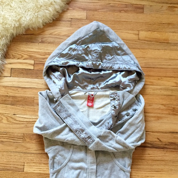 Free People Tops - FREE PEOPLE Zip Up Hoodie - NWOT