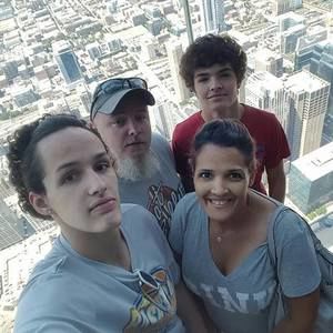 Meet your Posher, Melynda